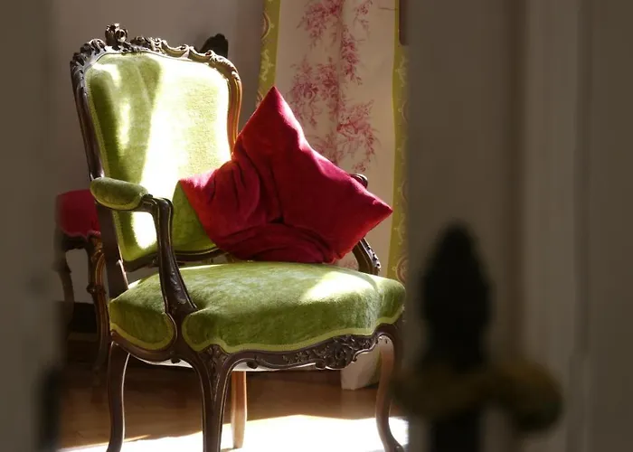 Apartment Charming Large Palazzo In Center For Up To 9 People