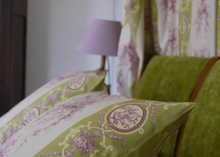 Charming Large Palazzo In Center For Up To 9 People *